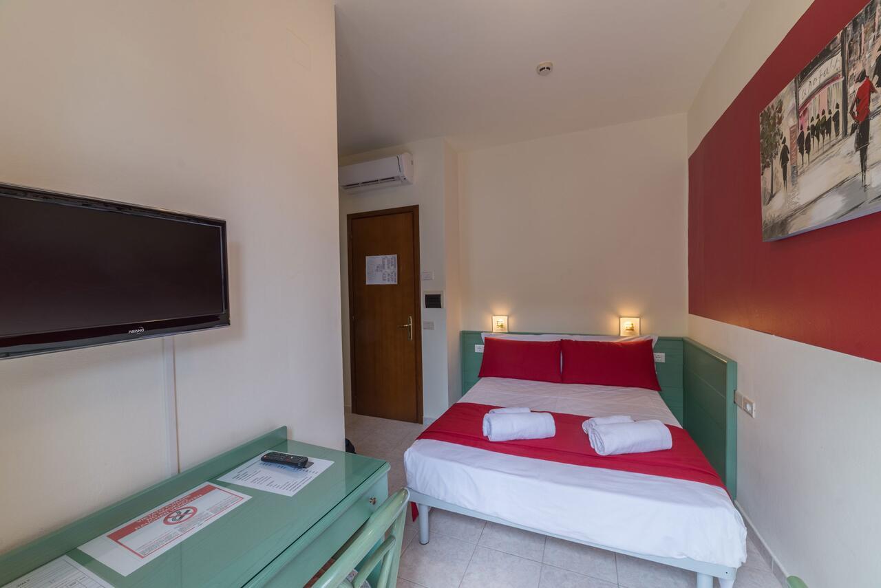 Hotel Airone (Adults Only) 비비오네 외부 사진