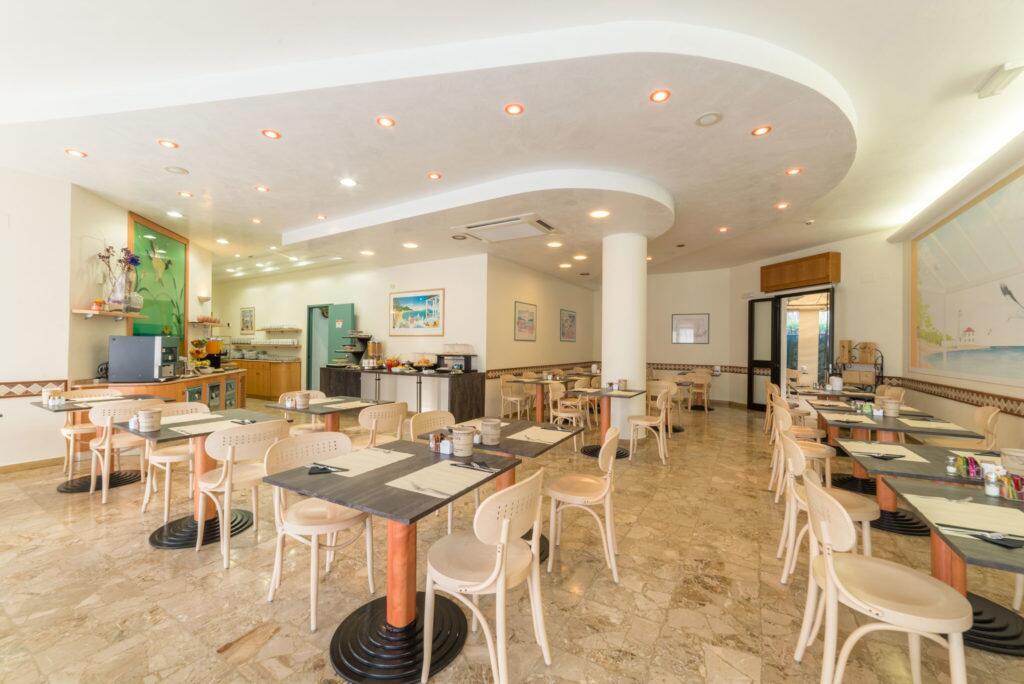 Hotel Airone (Adults Only) 비비오네 외부 사진