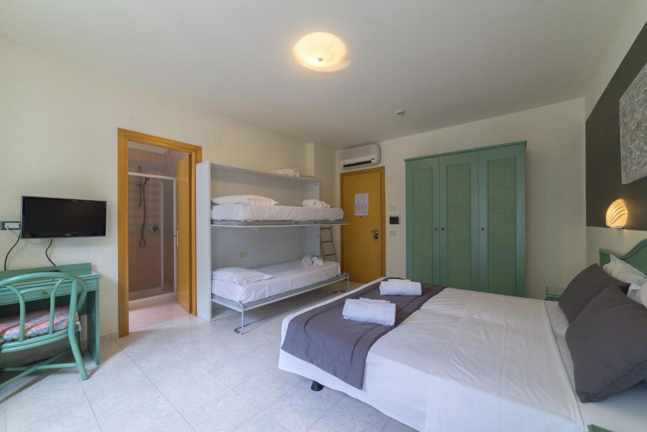 Hotel Airone (Adults Only) 비비오네 외부 사진